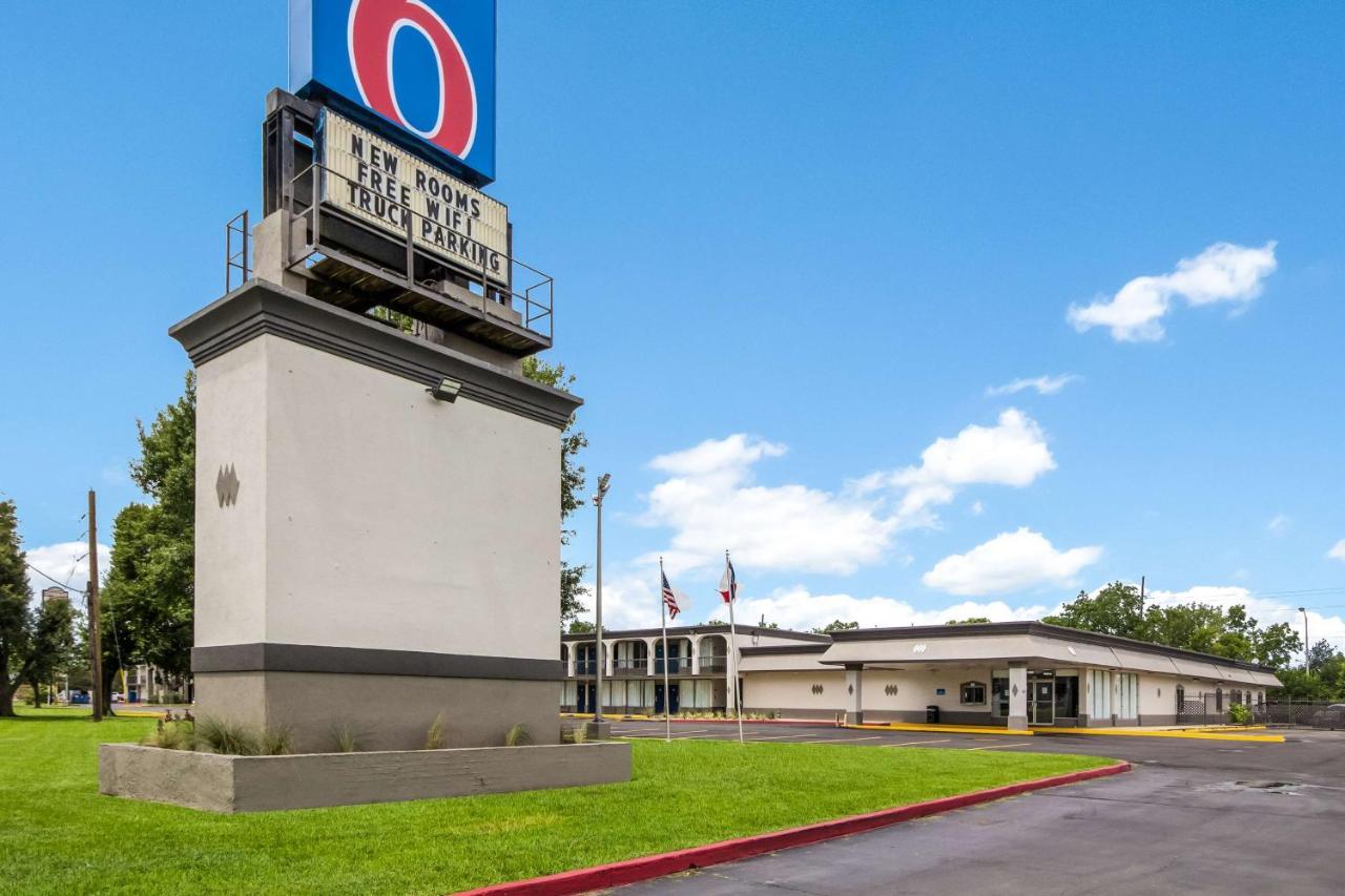Motel 6 Groves, Tx Buitenkant foto